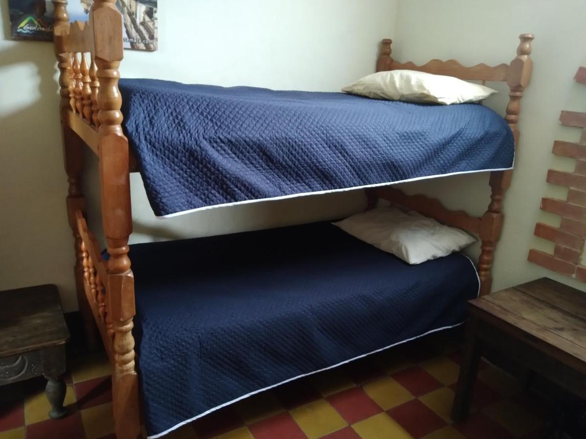 Hotel Acatenango Inn Antigua Dış mekan fotoğraf